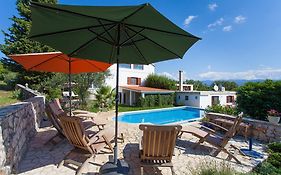Villa Mir